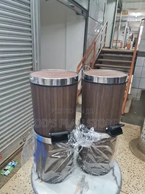 Present Office/Kitchen Pedal Bins 5litres