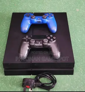 Playstation 4 Ps4 Standard: 13 Games Included 2 Pads. Trusted Seller