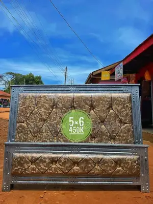 5x6 Beds Below +Delivery