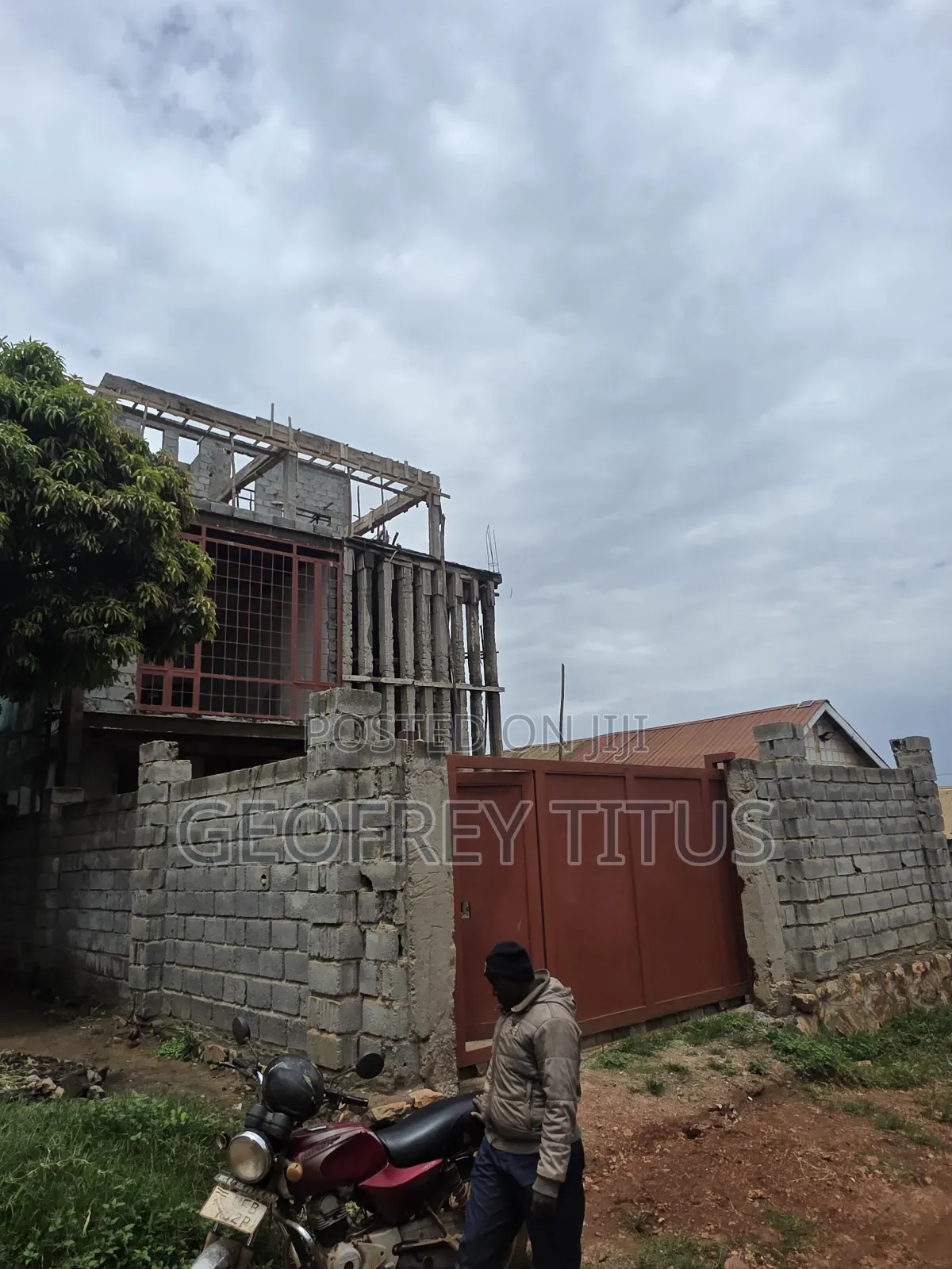 4bdrm Maisonette in Wakiso / Wakiso for sale