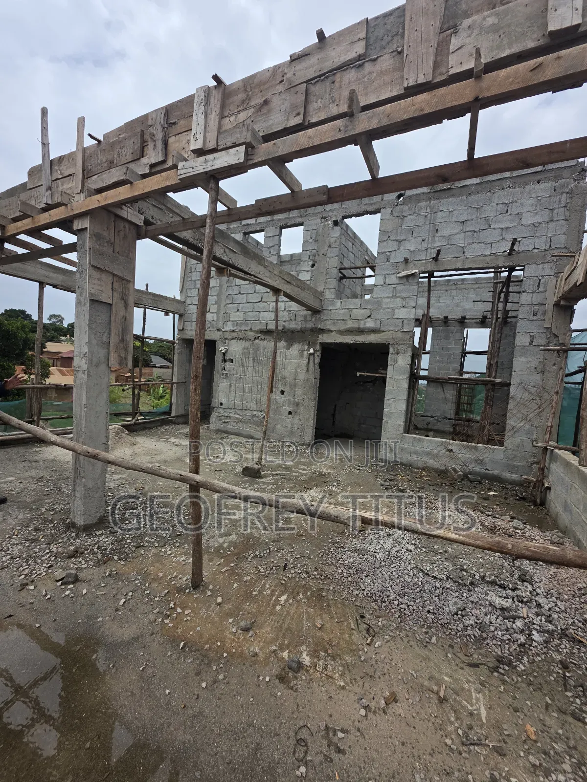4bdrm Maisonette in Wakiso / Wakiso for sale