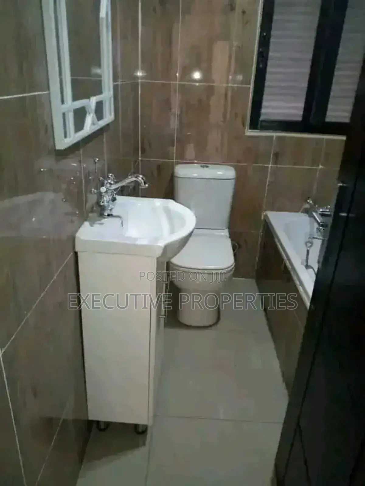 4bdrm Villa in Munyonyo, Central Division for rent