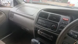 Suzuki Escudo 2006 Silver