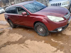 Subaru Outback 2012 Red