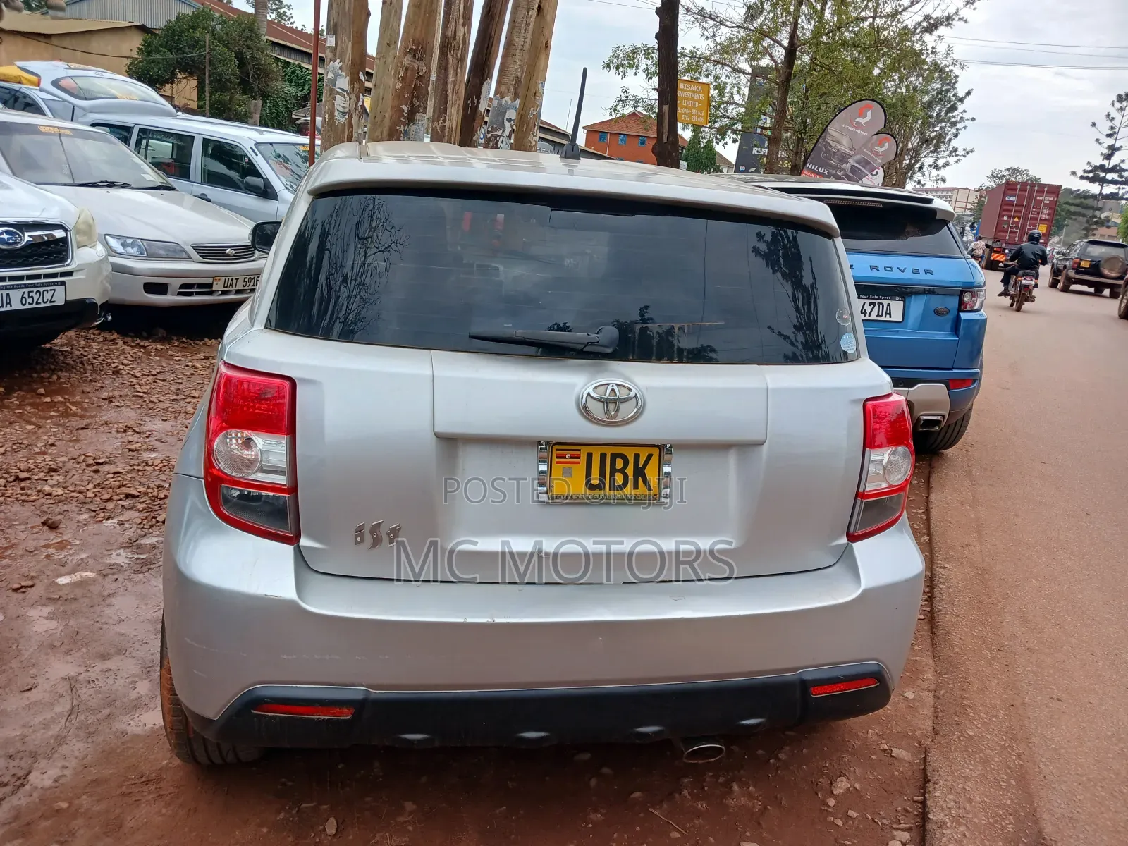 Toyota IST 2009 Silver