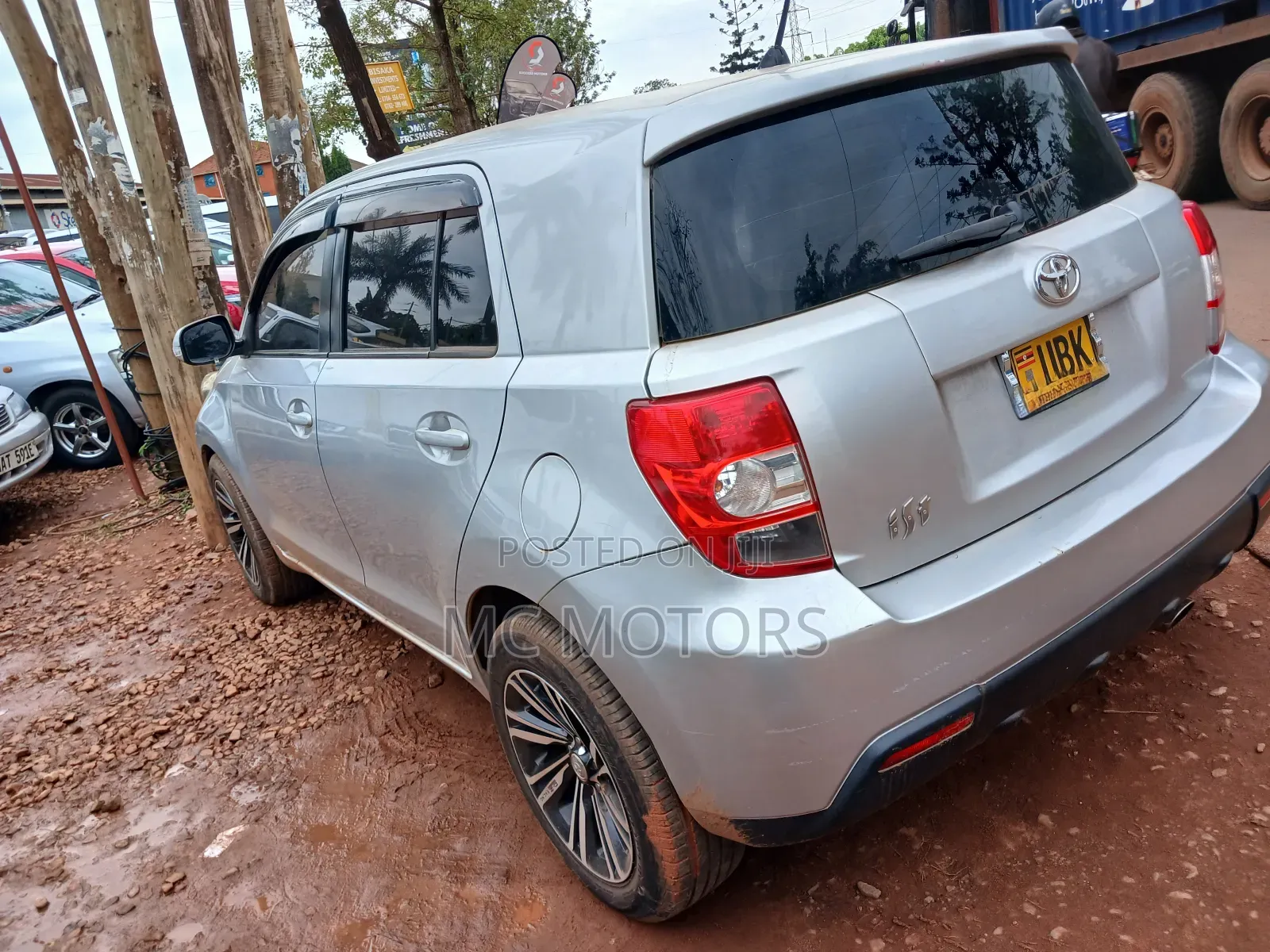 Toyota IST 2009 Silver