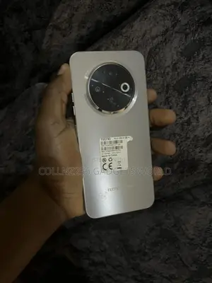 New Tecno Spark 30C 128 GB Silver