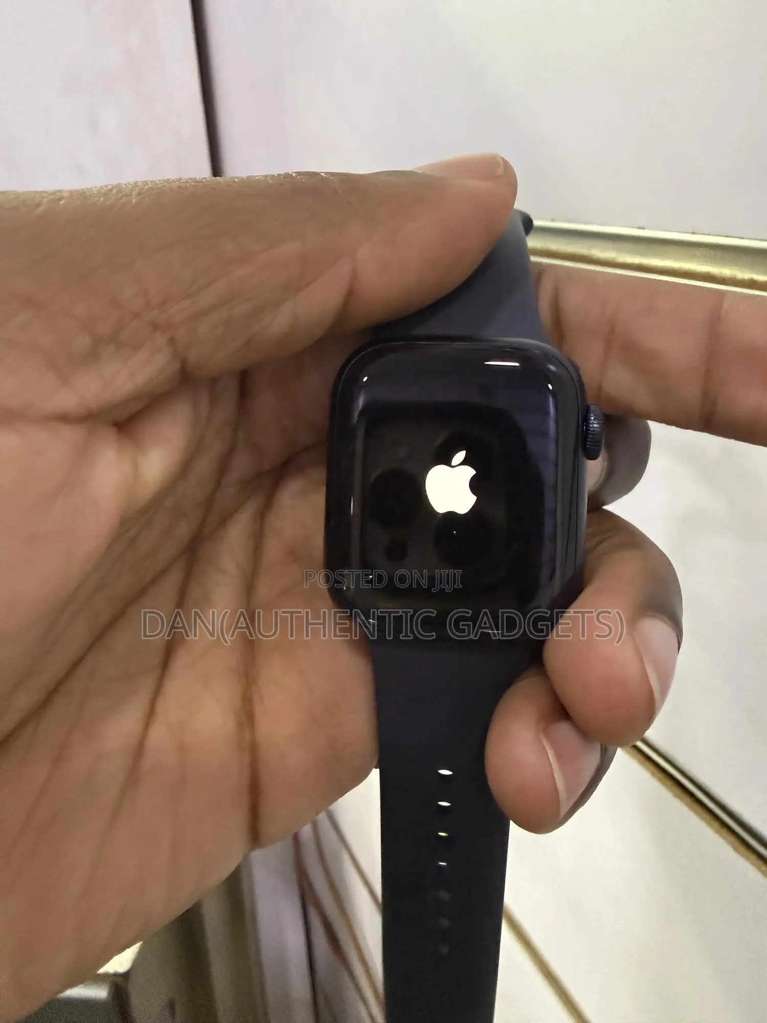 Usa Model Apple Watch Series 9 Black and Silver 41mm Both New