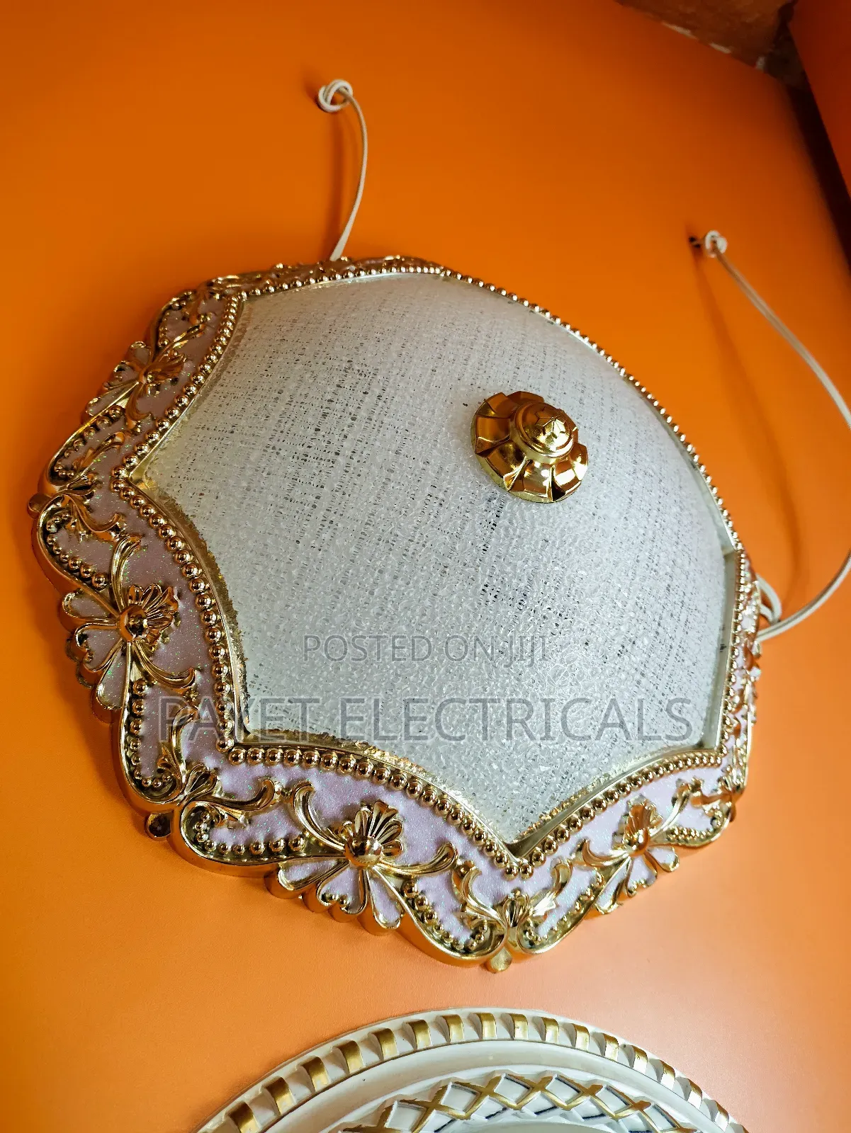 Executive Centre Piece Ceiling Light