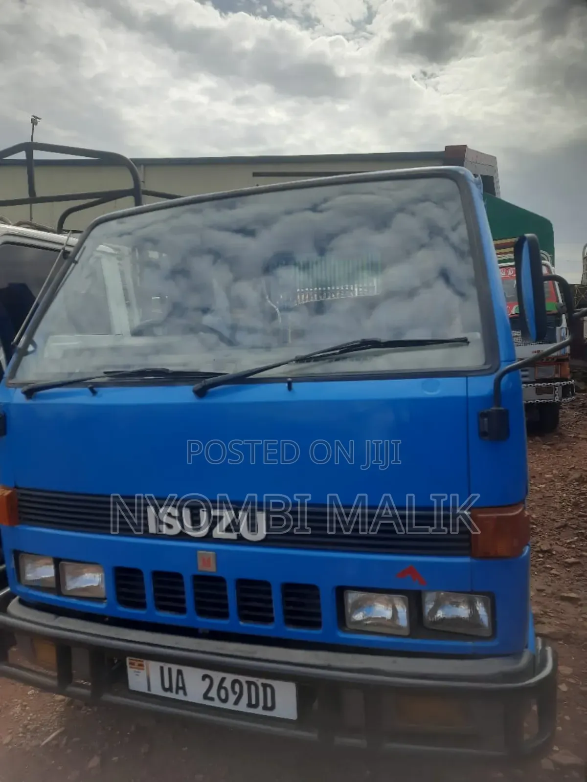 Isuzu Elf Dump