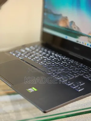Laptop HP Omen 16 16GB AMD Ryzen 7 SSHD+SSD 512GB