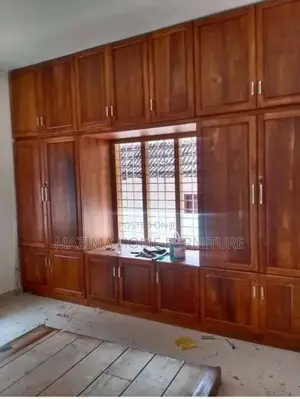 Inbuilt Wardrobes in Hardwood