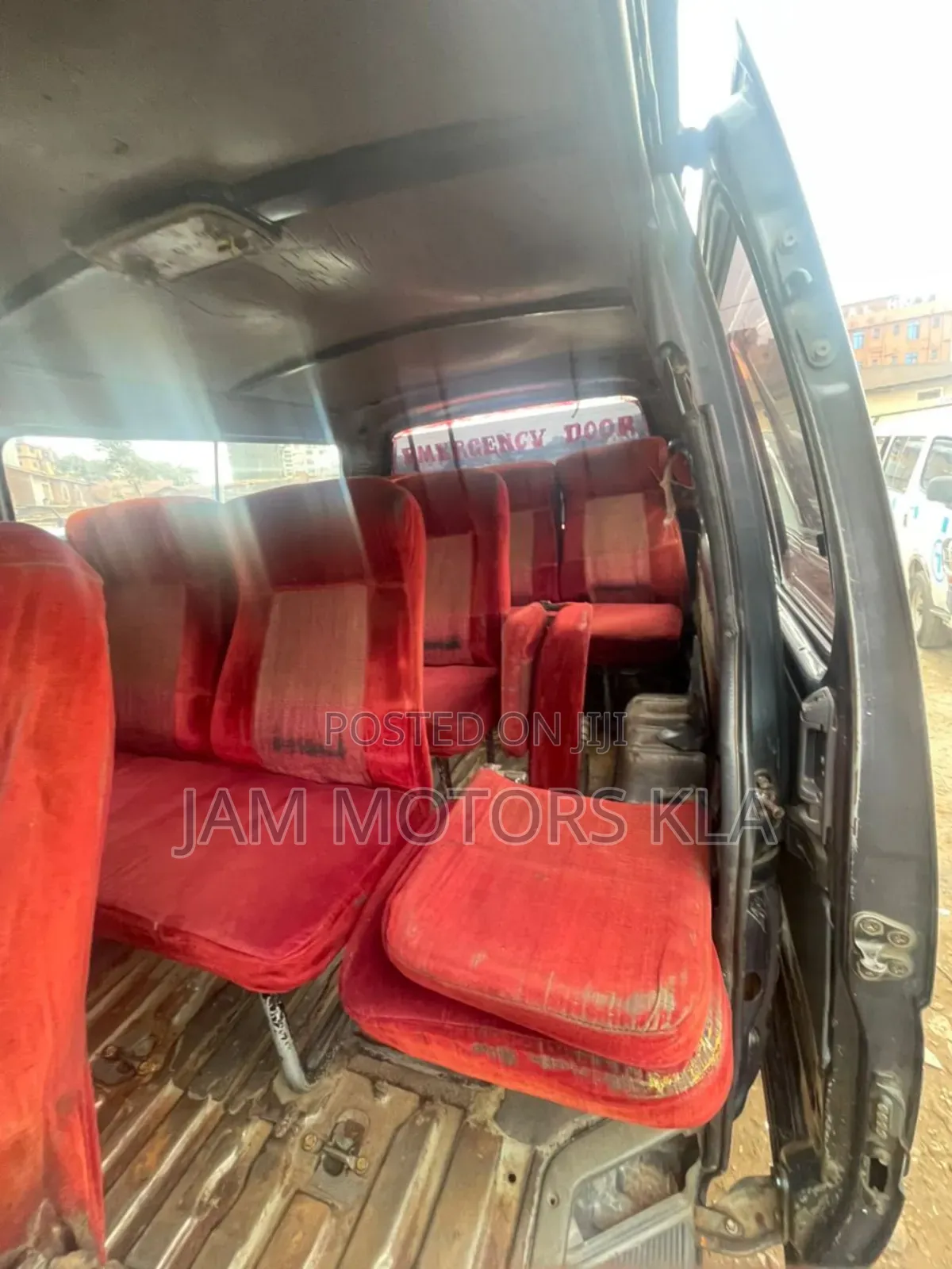 Toyota HiAce 2001 Blue
