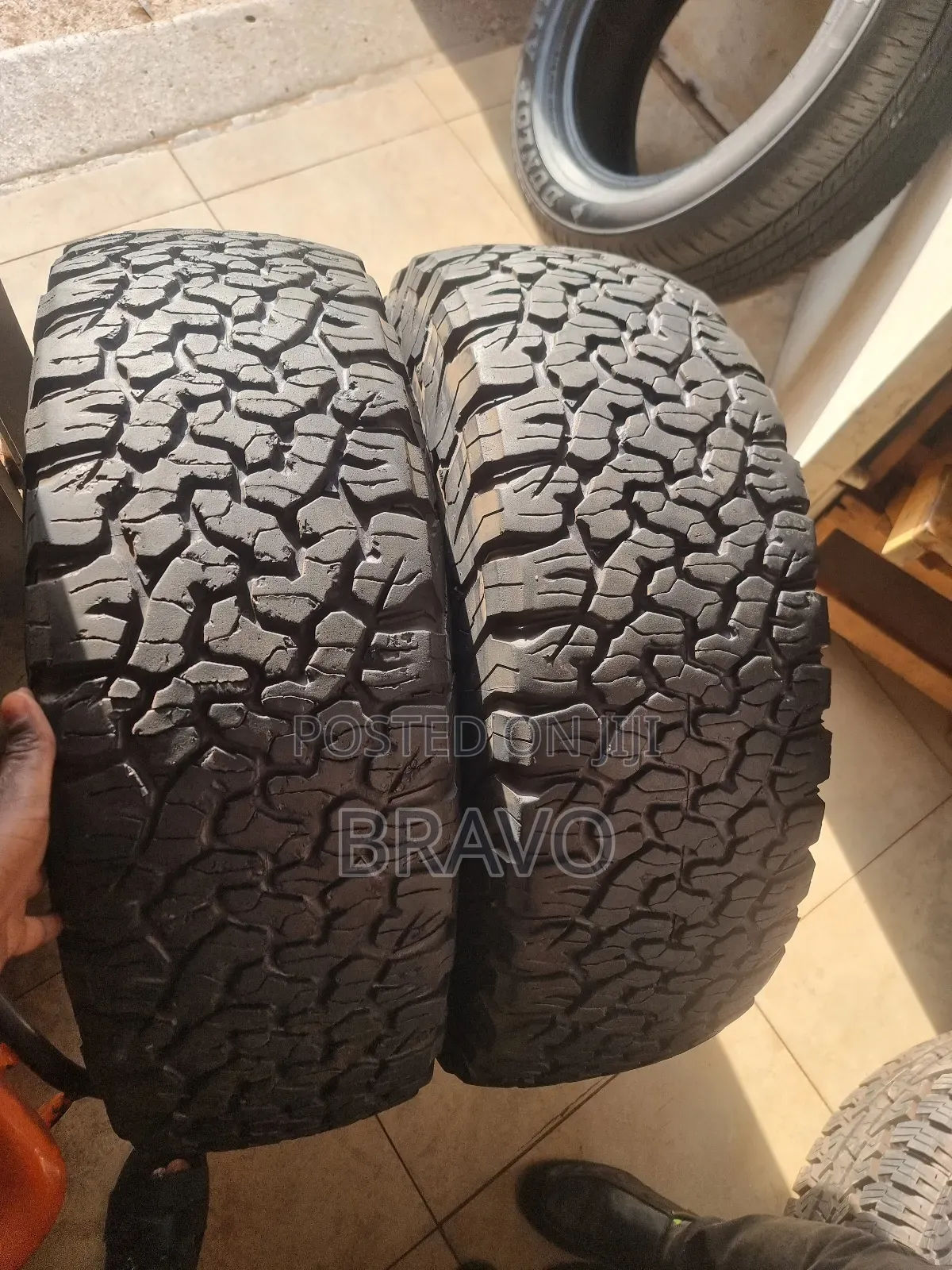 265/70r17 Bf Goodrich in Good Condition.