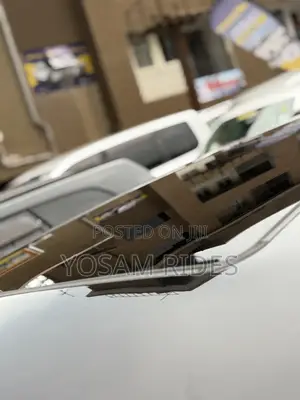 Toyota Harrier 2.0 2016 Black