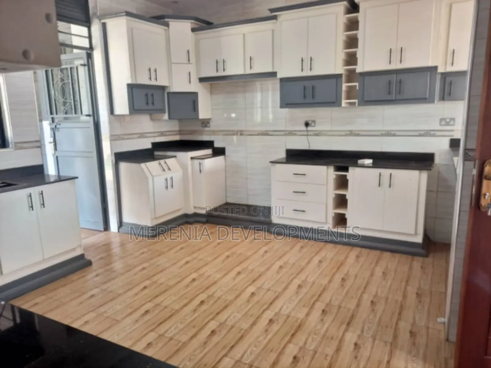 4bdrm House in Kira for sale