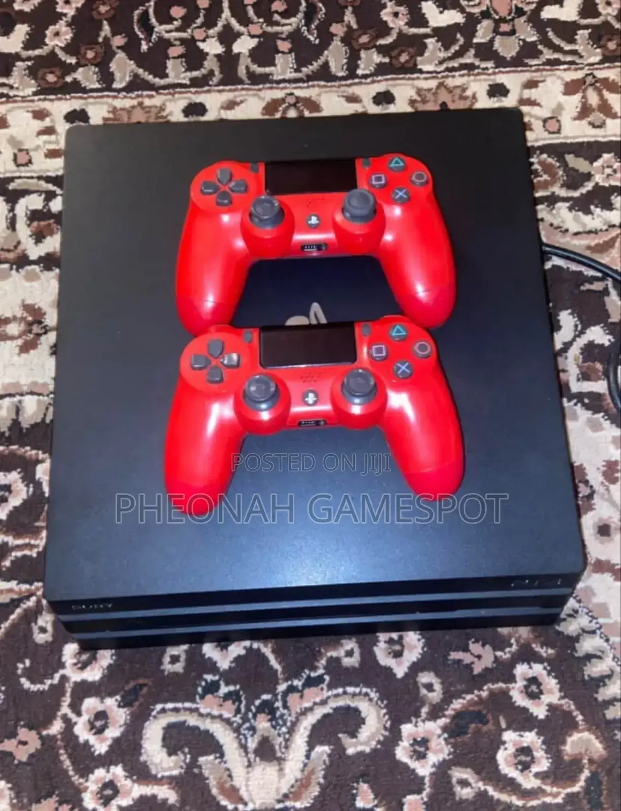 Playstation 4 Pro Ps4: Chipped 1tb 28 Games 2 Pads High Quality Set!
