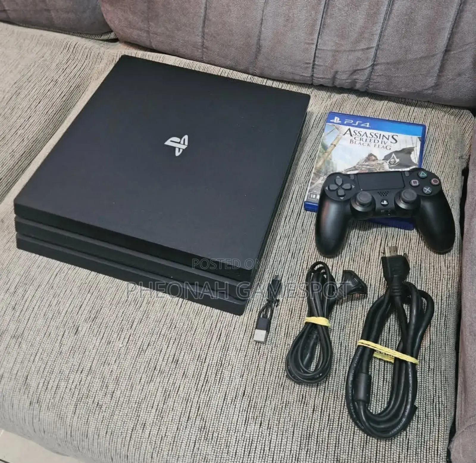 Playstation 4 Pro Ps4: Chipped, 1tb, 28 Games 2 Pads Free Fun Forever