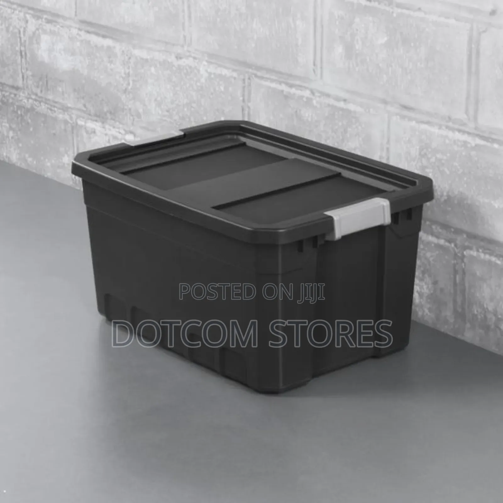 Sterilite 7.5 Gallon Rugged Industrial Storage Tote