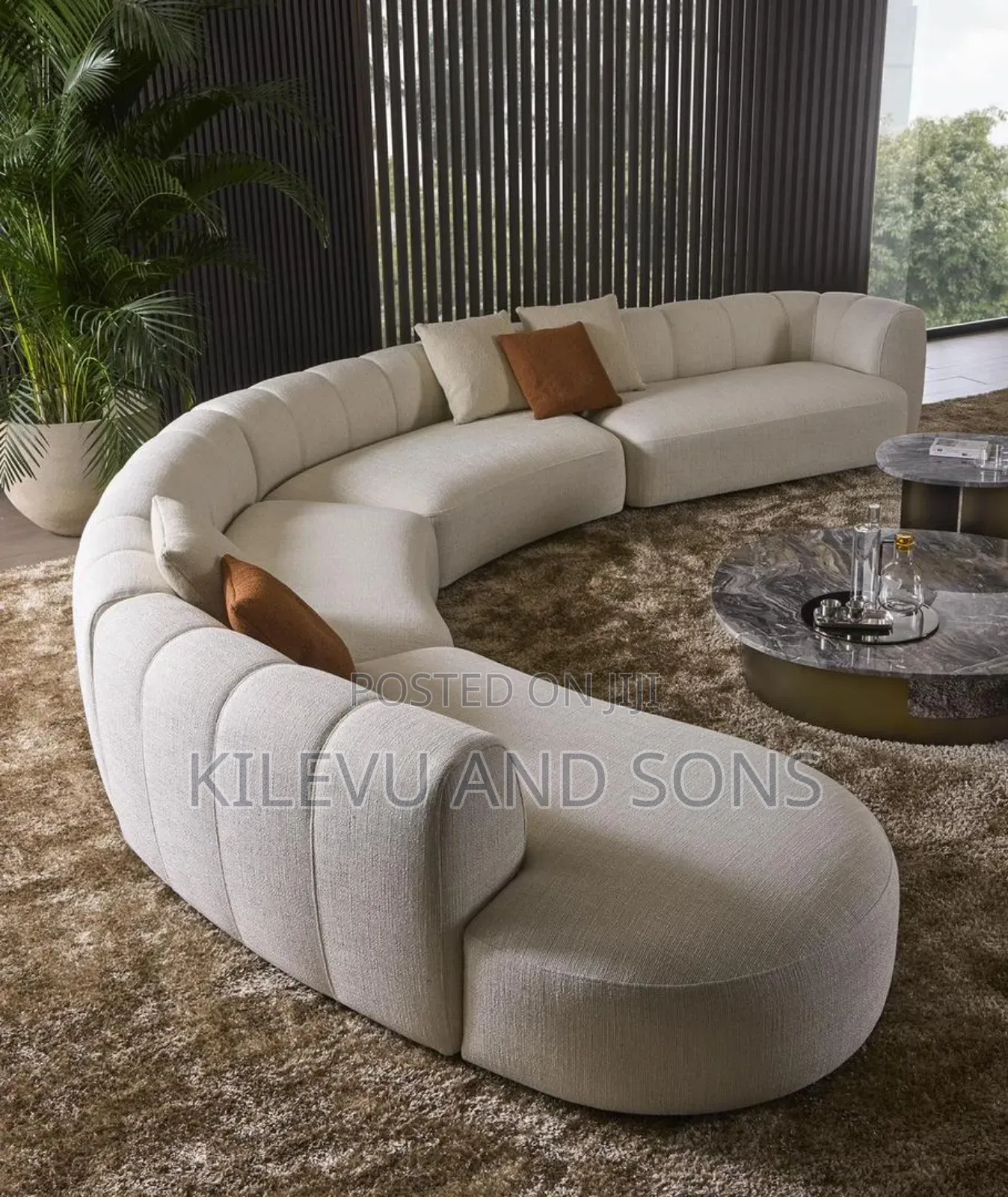 Corner Sofa in Quality Mode Make Order With Us