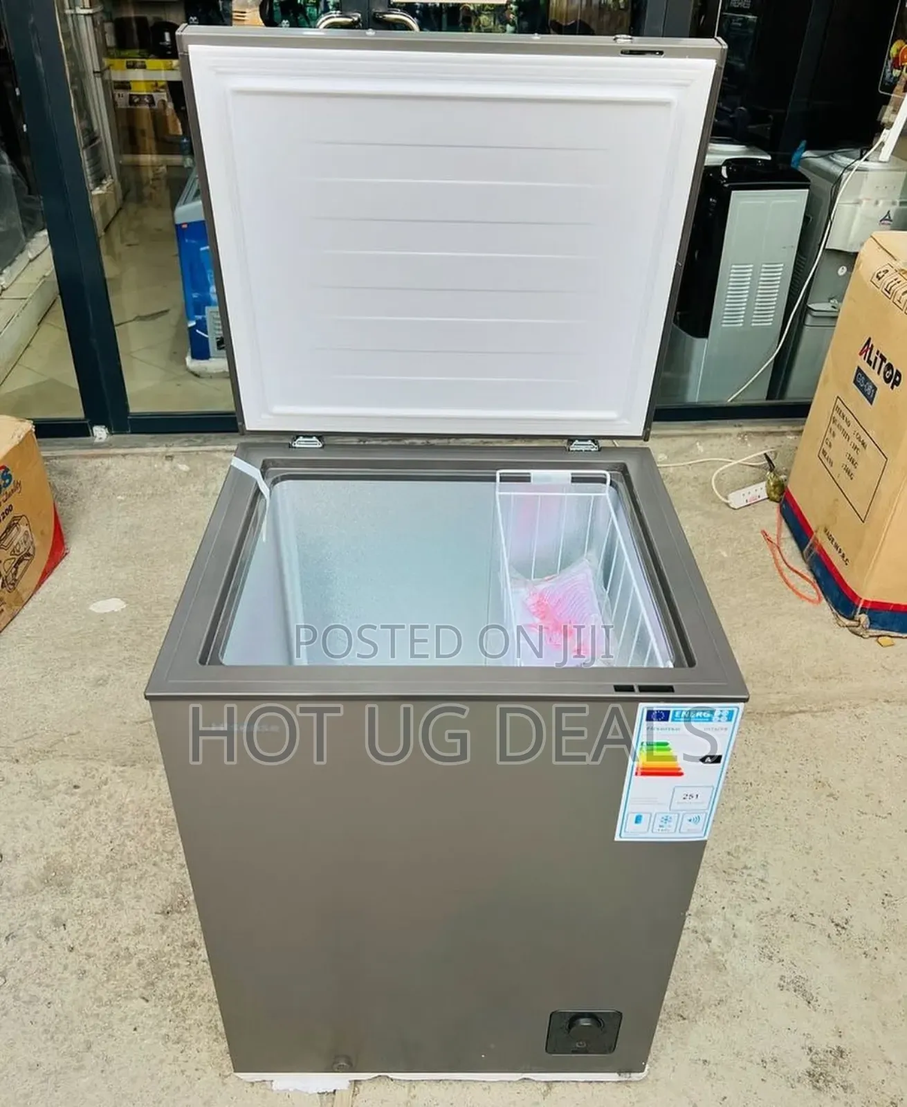 Chiq 130l Chest Freezer Fast Freezing Sliver