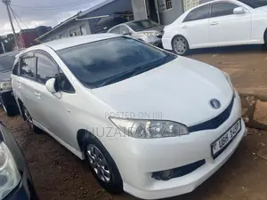 Toyota Wish 2011 White