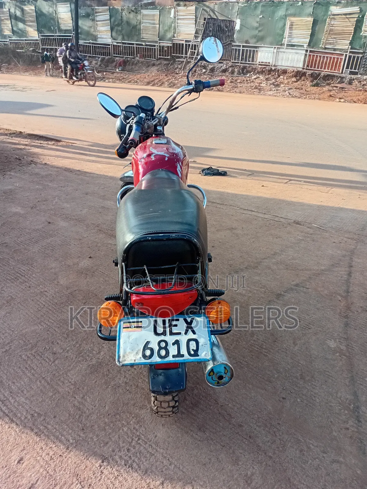 Bajaj Boxer 100 2024 Red