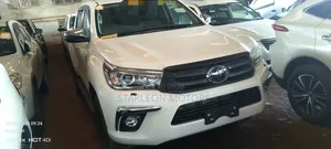 Toyota Hilux Revo Smart Cab Deisel 2.8 AWD 2018 White
