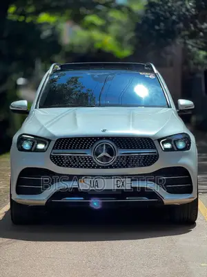 Mercedes-Benz GLE-Class GLE 350d 4MATIC 2019 White