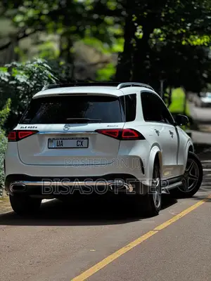 Mercedes-Benz GLE-Class GLE 350d 4MATIC 2019 White