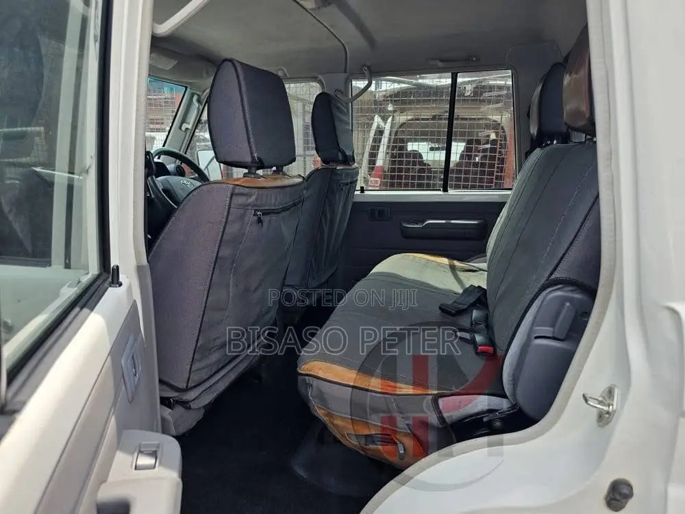 Toyota Land Cruiser Prado 4.0 2017 White