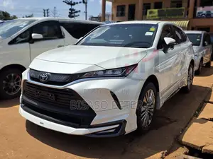 Toyota Harrier 2.0 2021 White