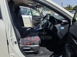 Toyota Harrier 2.0 2021 White