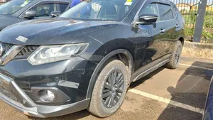 Nissan X-Trail 2.0 Petrol AWD 2015 Black