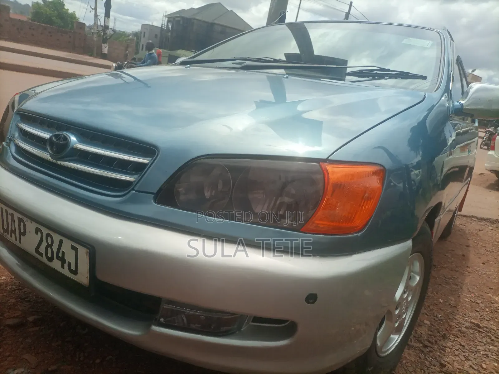 Toyota Ipsum 2000 Green