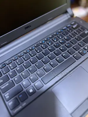 Laptop Dell Latitude 13 3340 4GB Intel Core i3 HDD 500GB