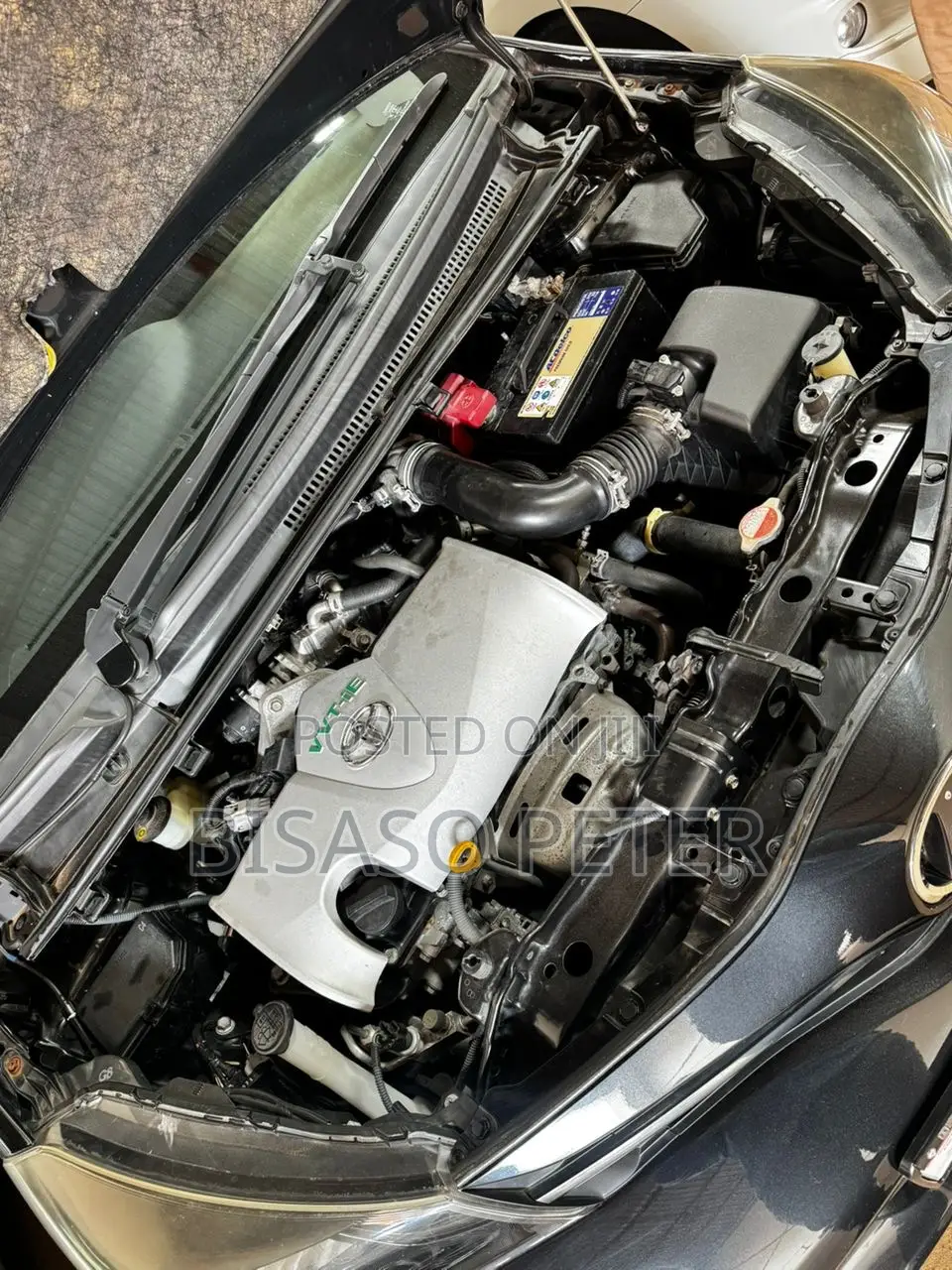 Toyota Vitz 1.3 AWD 5dr 2016 Black