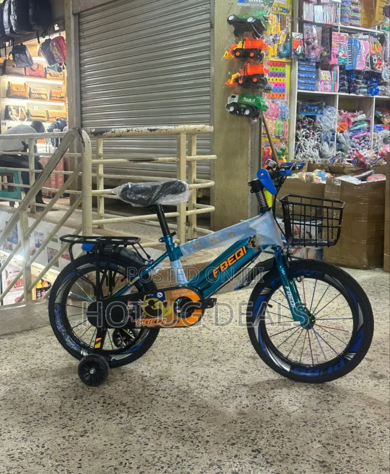 16 Inch Kids Bicycle With Lighting Training Wheels (5 To 8 Years )