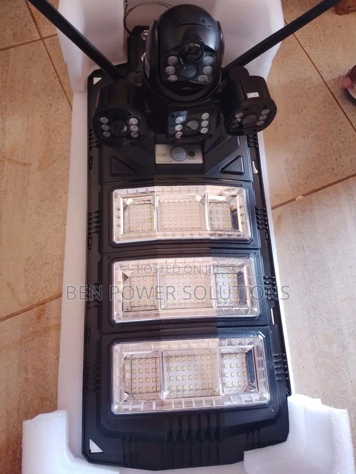 Ai Solar Camera+Lighting 2in1