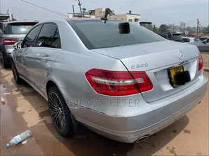Mercedes-Benz E300 2011 Silver