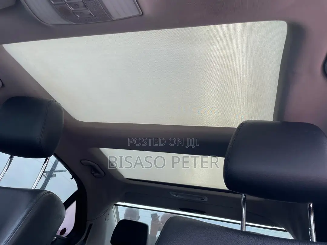 Mercedes-Benz E300 2011 Silver
