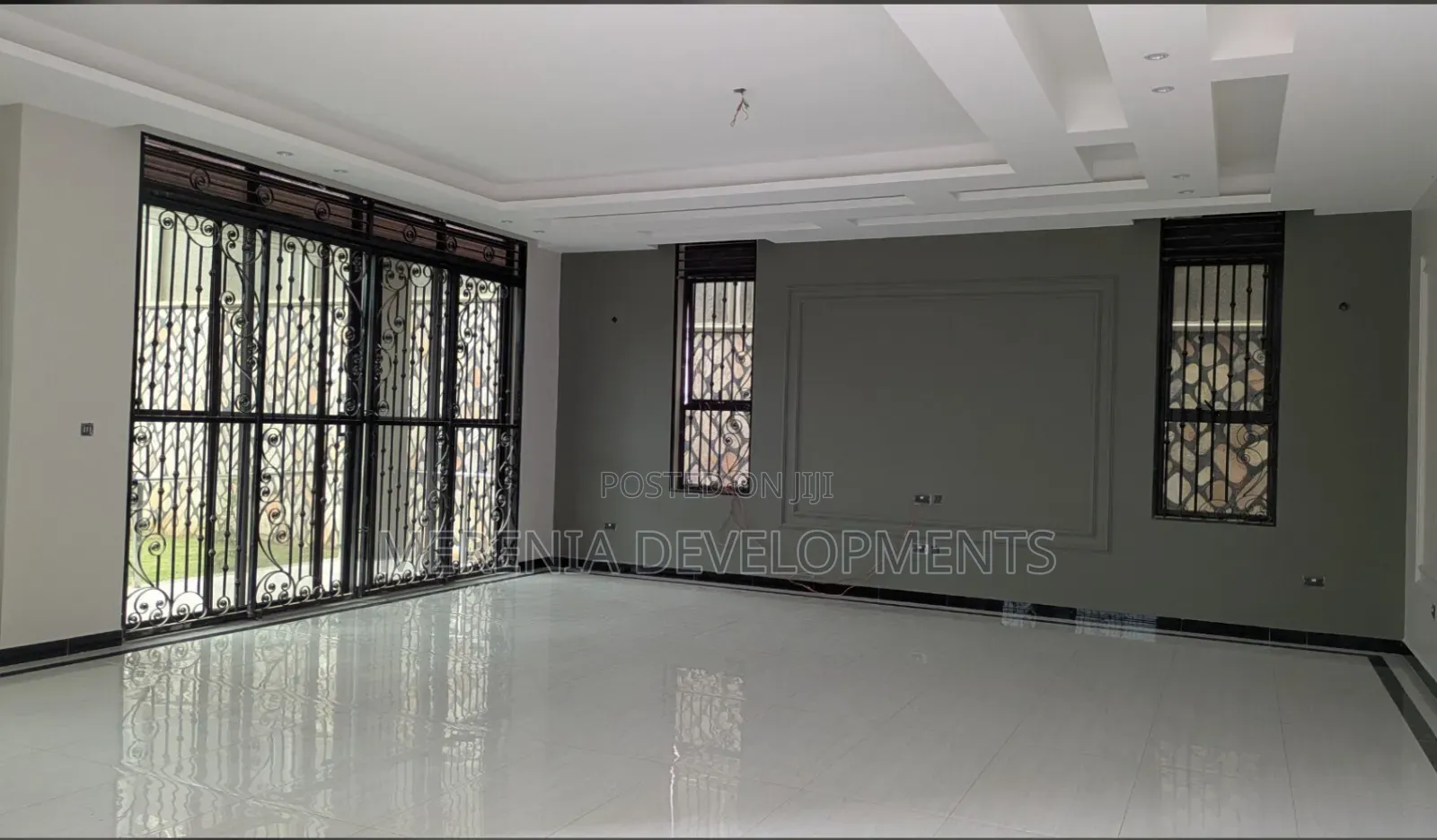 5bdrm House in Kira for rent