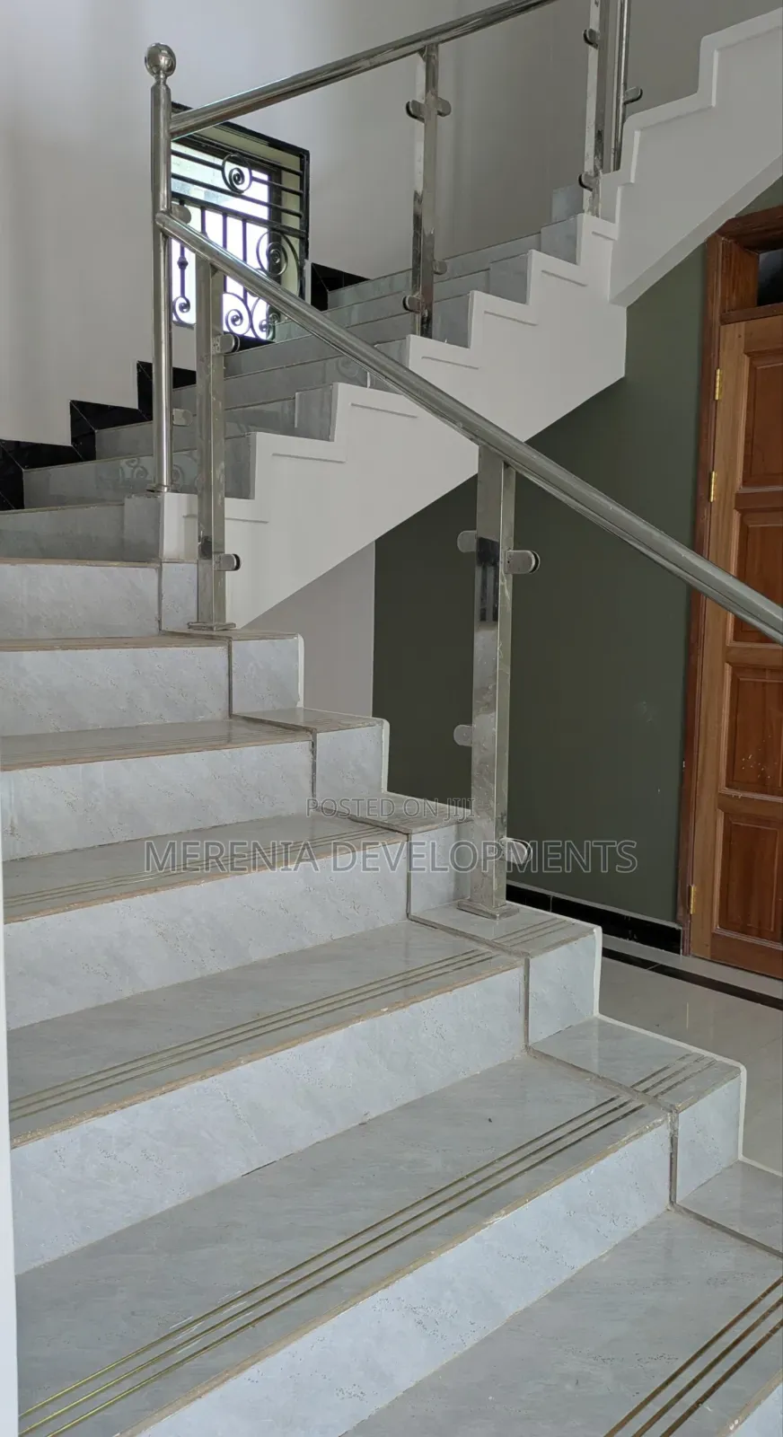 5bdrm House in Kira for rent