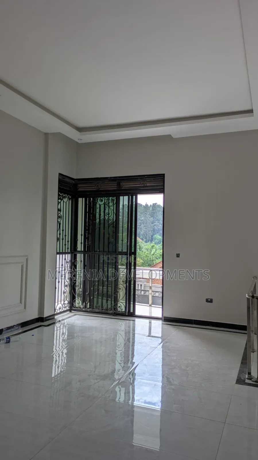5bdrm House in Kira for rent