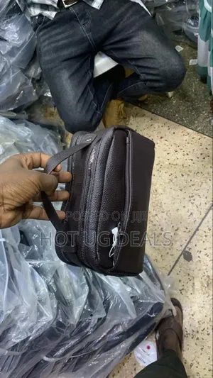 Mens Classic Small Clutch / Hand Bag