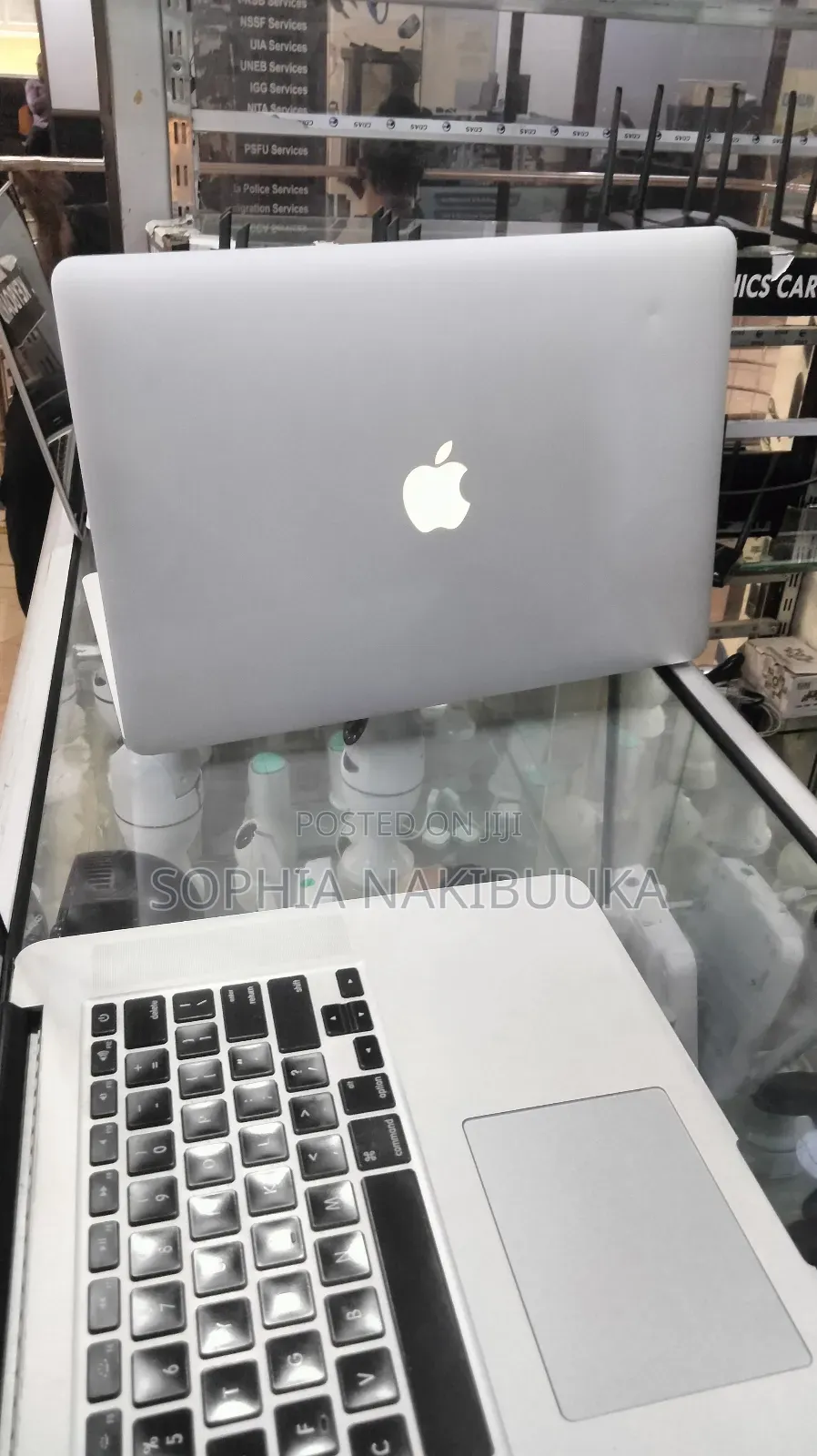 Laptop Apple MacBook Pro 2015 16GB Intel Core i7 SSD 128GB