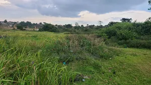 2.5 Acers Beach Land Garuga