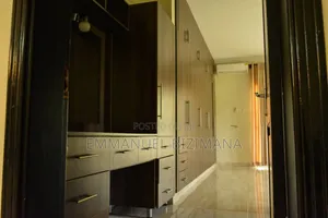 3bdrm Apartment in Kololo, Central Division for sale
