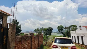 6bdrm House in Bwerenga, Katabi for sale