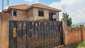 6bdrm House in Bwerenga, Katabi for sale